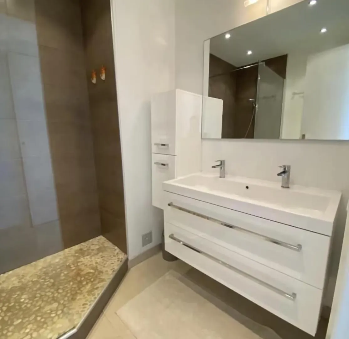 Grand Pavois Magnifique Appartement Climatise, Vue Mer, Piscine Cavalaire-sur-Mer